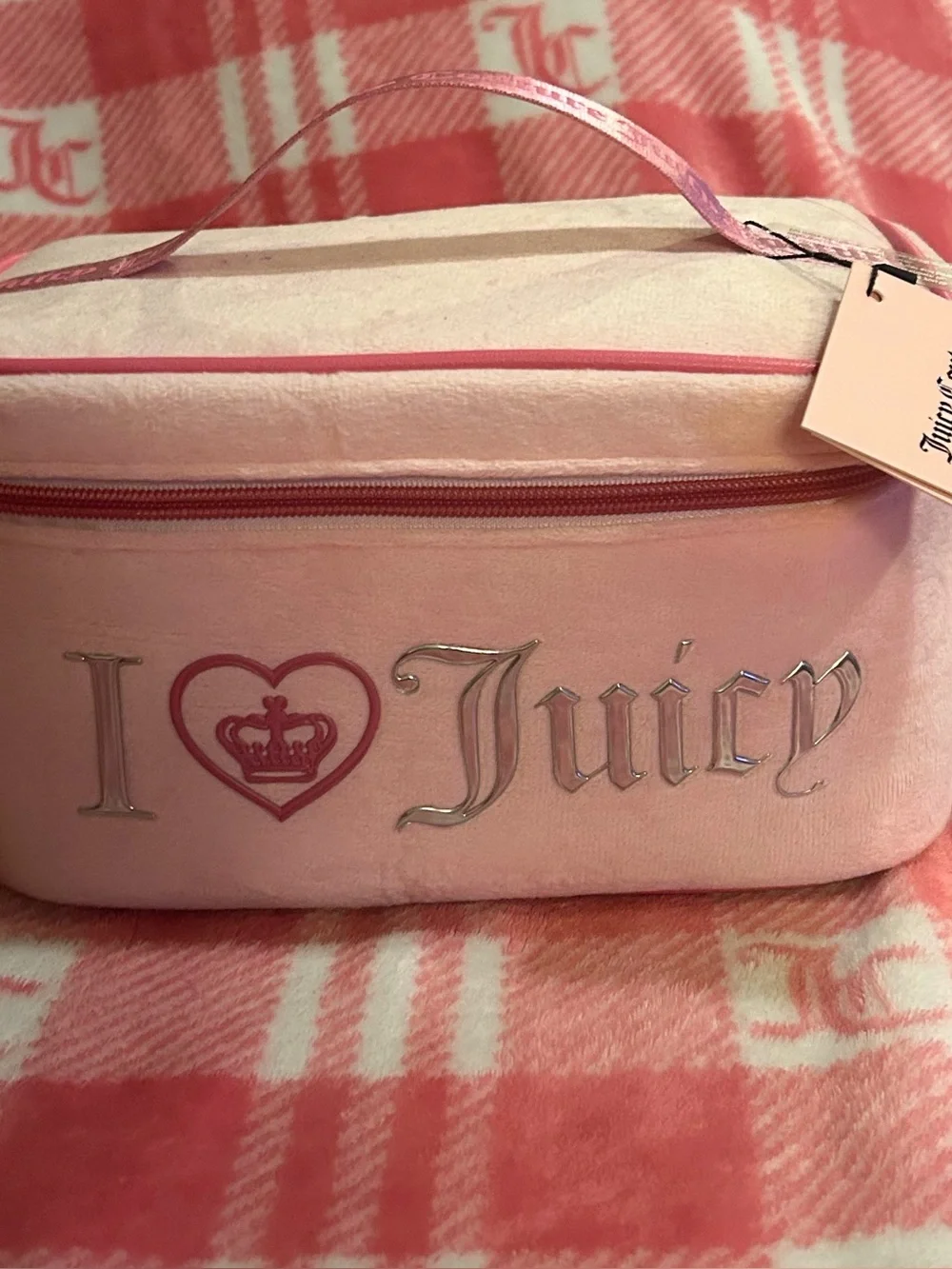 Juicy Couture Pink Plush 'I ♥ Juicy' Cosmetic Case. Brand New With Tags❤️